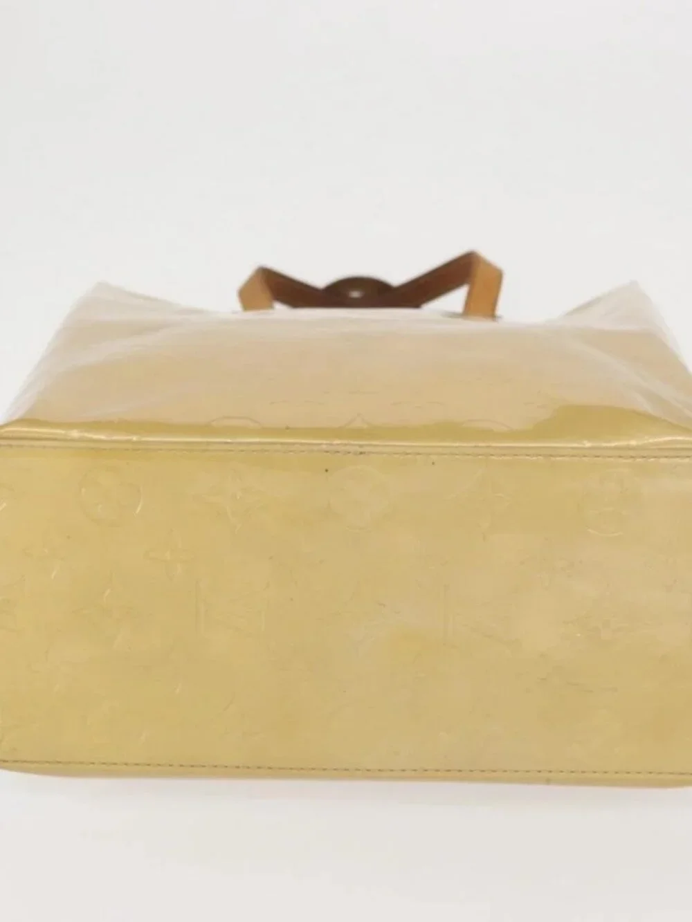 LOUIS VUITTON Monogram Vernis Reade MM Hand Bag Beige - Picture 5 of 16